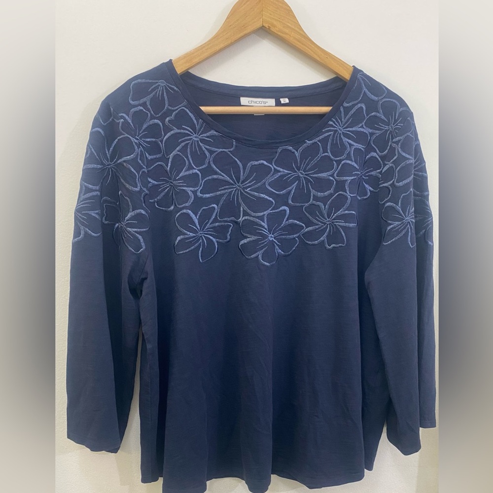 Chico's Dark Blue Floral Long Sleeve Top
